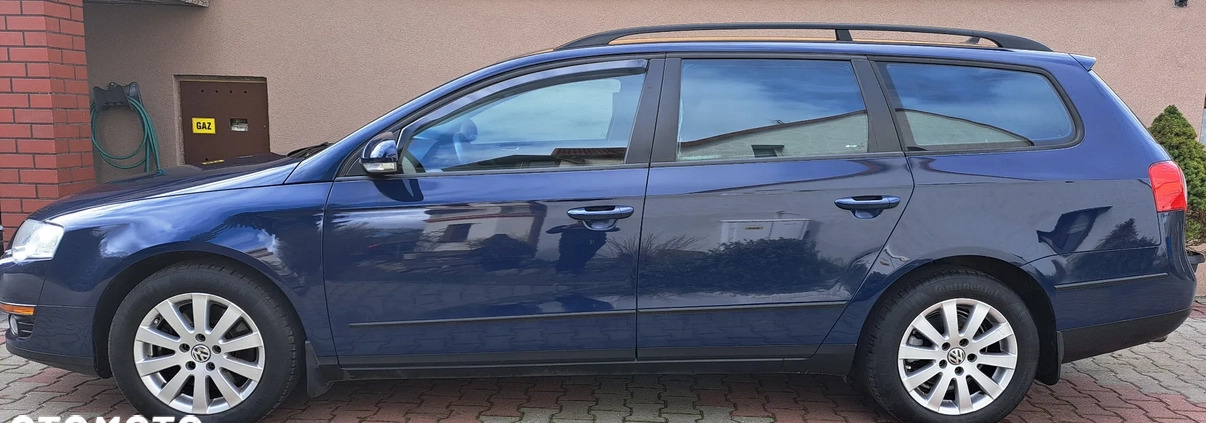 Volkswagen Passat cena 17990 przebieg: 238933, rok produkcji 2007 z Chodzież małe 232